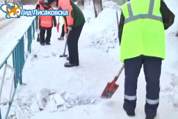 Жители Лисаковска недовольны плохой уборкой снега