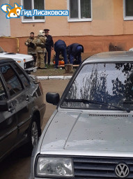 В Лисаковске мужчина сорвался с балкона третьего этажа